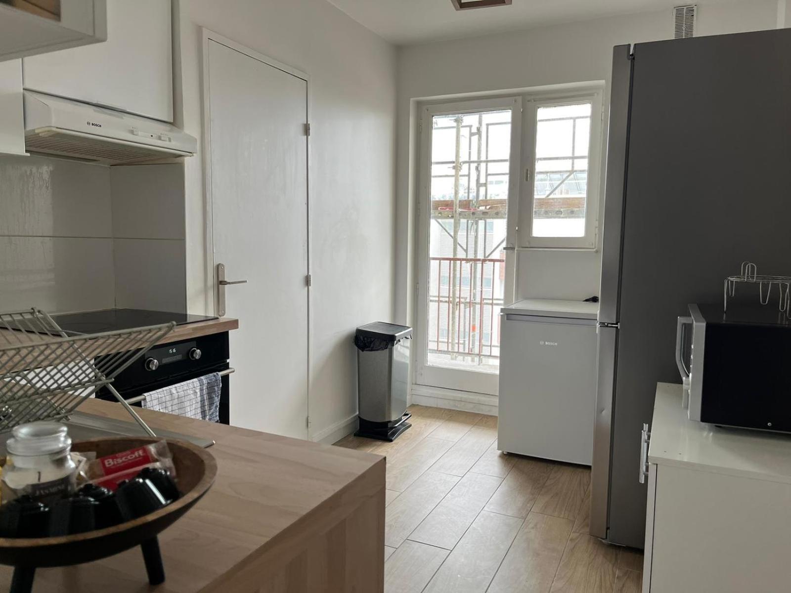 דירות בזונס Elegant 3 Pieces Proche Paris La Defense מראה חיצוני תמונה