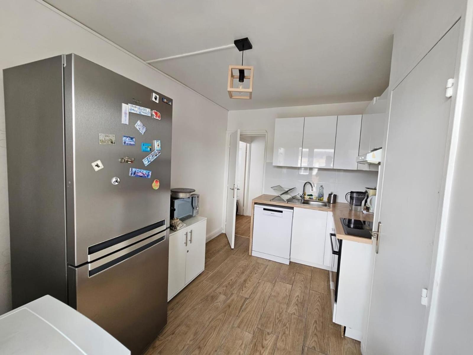 דירות בזונס Elegant 3 Pieces Proche Paris La Defense מראה חיצוני תמונה
