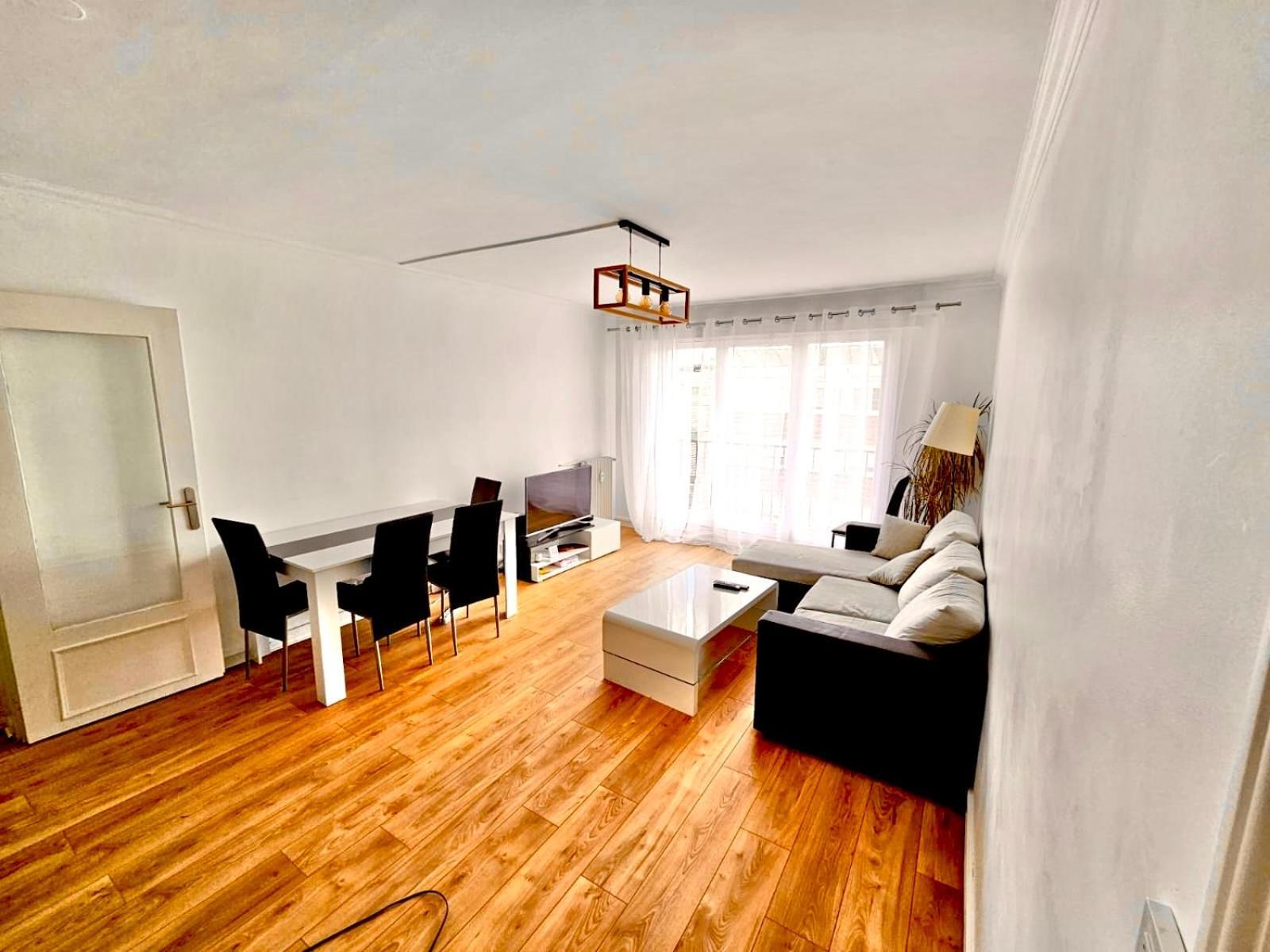 דירות בזונס Elegant 3 Pieces Proche Paris La Defense מראה חיצוני תמונה