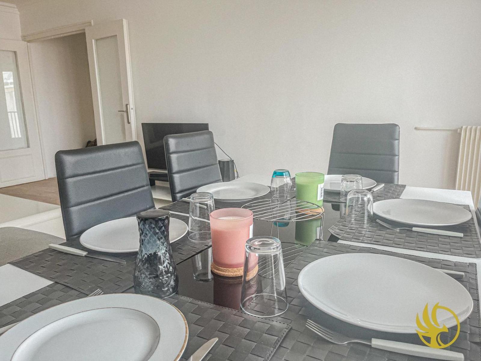 דירות בזונס Elegant 3 Pieces Proche Paris La Defense מראה חיצוני תמונה