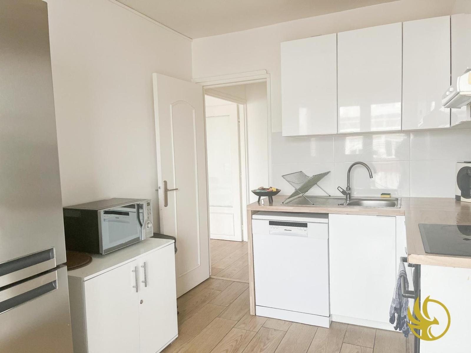דירות בזונס Elegant 3 Pieces Proche Paris La Defense מראה חיצוני תמונה